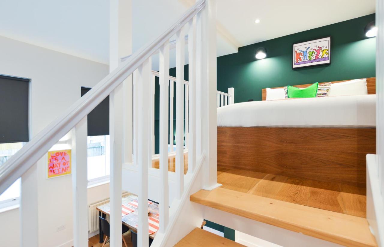 Spacious West Hampstead Apartment With Mezzanine Bedroom By Concept Apartments Londres Exterior foto
